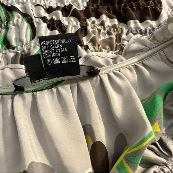 ETCETERA Retro Vibrant Floral Silk Blouse Top Shirt Green Silver Gray Ruffle Tie - Picture 10 of 11